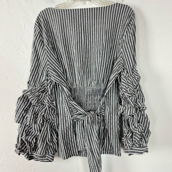 WHBM White House Black Market Blouse Top Popover Knit Seersucker Striped‎ Cotton - Picture 2 of 7